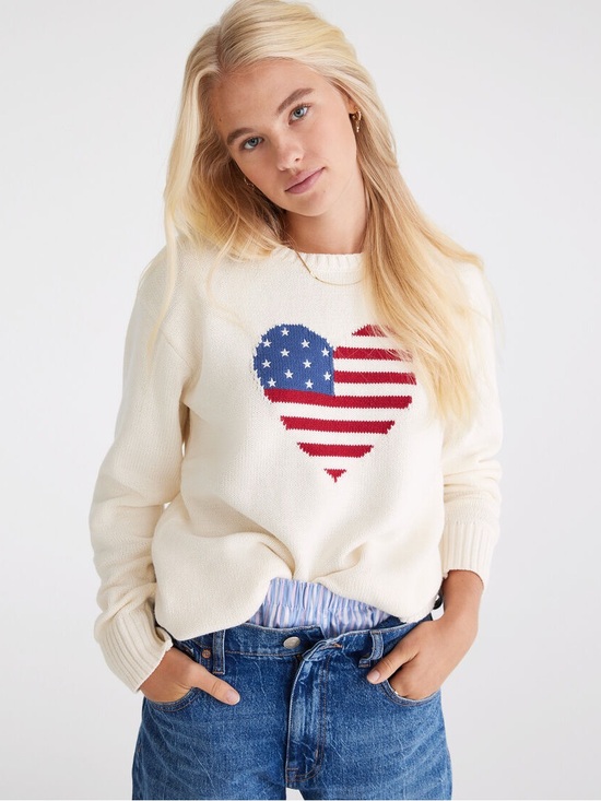 Aeropostale Sweaters - NWT Aeropostale Flag Heart Sweater